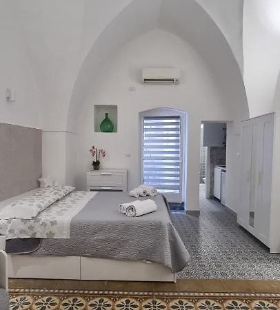 Amarcord Apartment Бриндизи Екстериор снимка