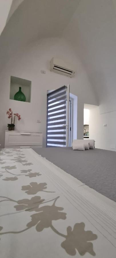 Amarcord Apartment Бриндизи Екстериор снимка