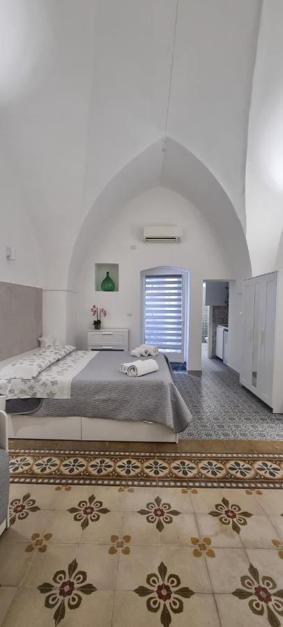 Amarcord Apartment Бриндизи Екстериор снимка