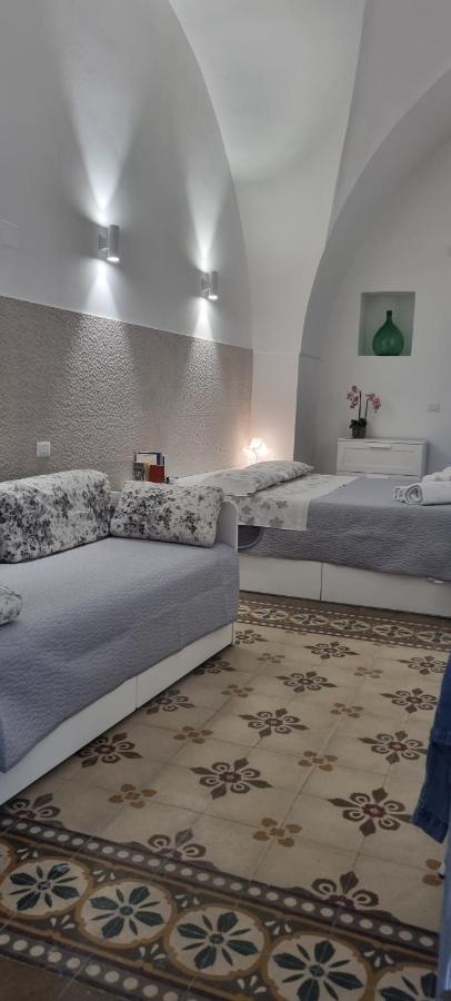 Amarcord Apartment Бриндизи Екстериор снимка