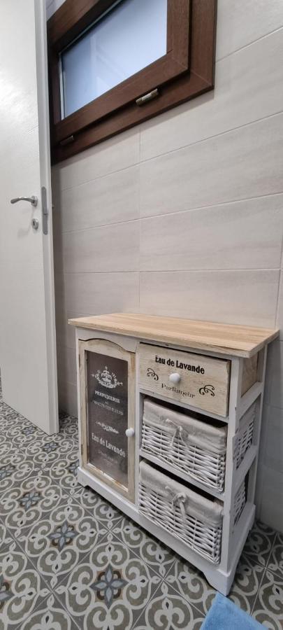 Amarcord Apartment Бриндизи Екстериор снимка
